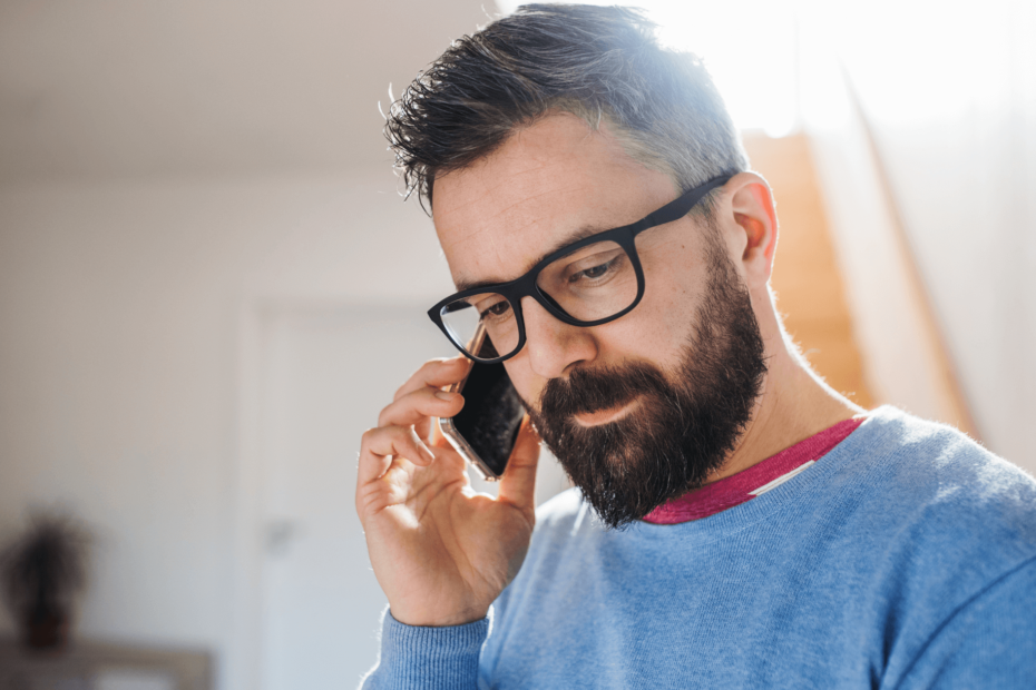 A man talking on his cell phone.